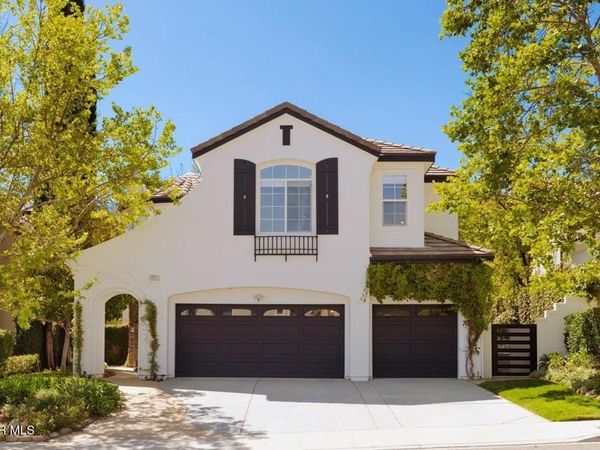 861 Alexandra Court, Oak Park, CA 91377