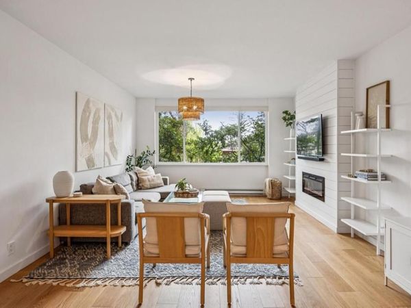 1515 Arc Way, Unit 105, Burlingame, CA 94010