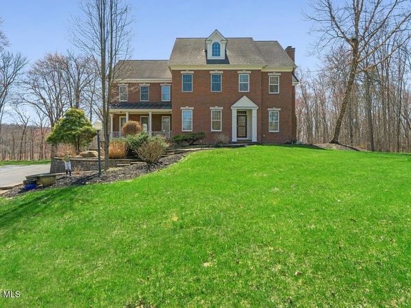 9 Stable Lane, Saratoga Springs, NY 12866