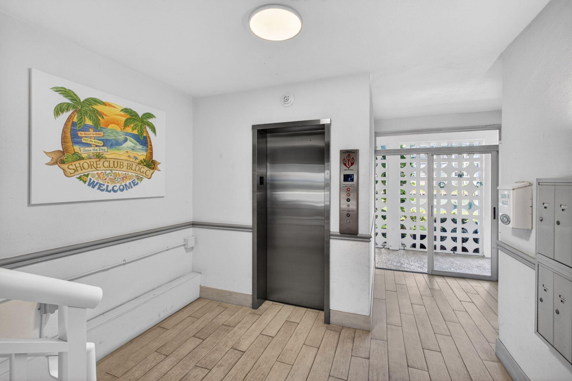 111 Shore Court, Unit #206, North Palm Beach, FL 33408 Photo