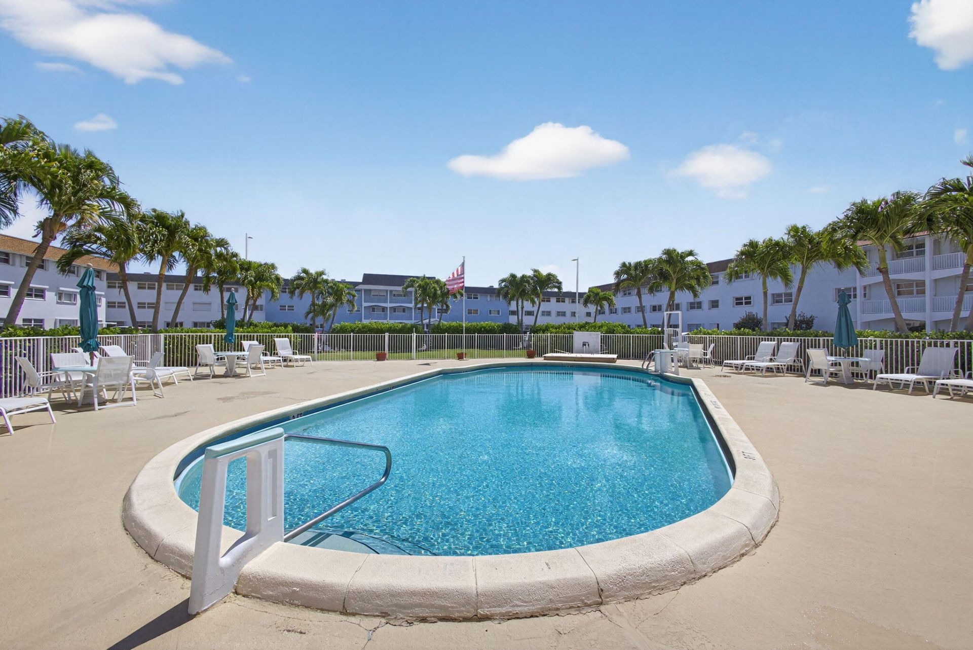 111 Shore Court, Unit #206, North Palm Beach, FL 33408 Photo