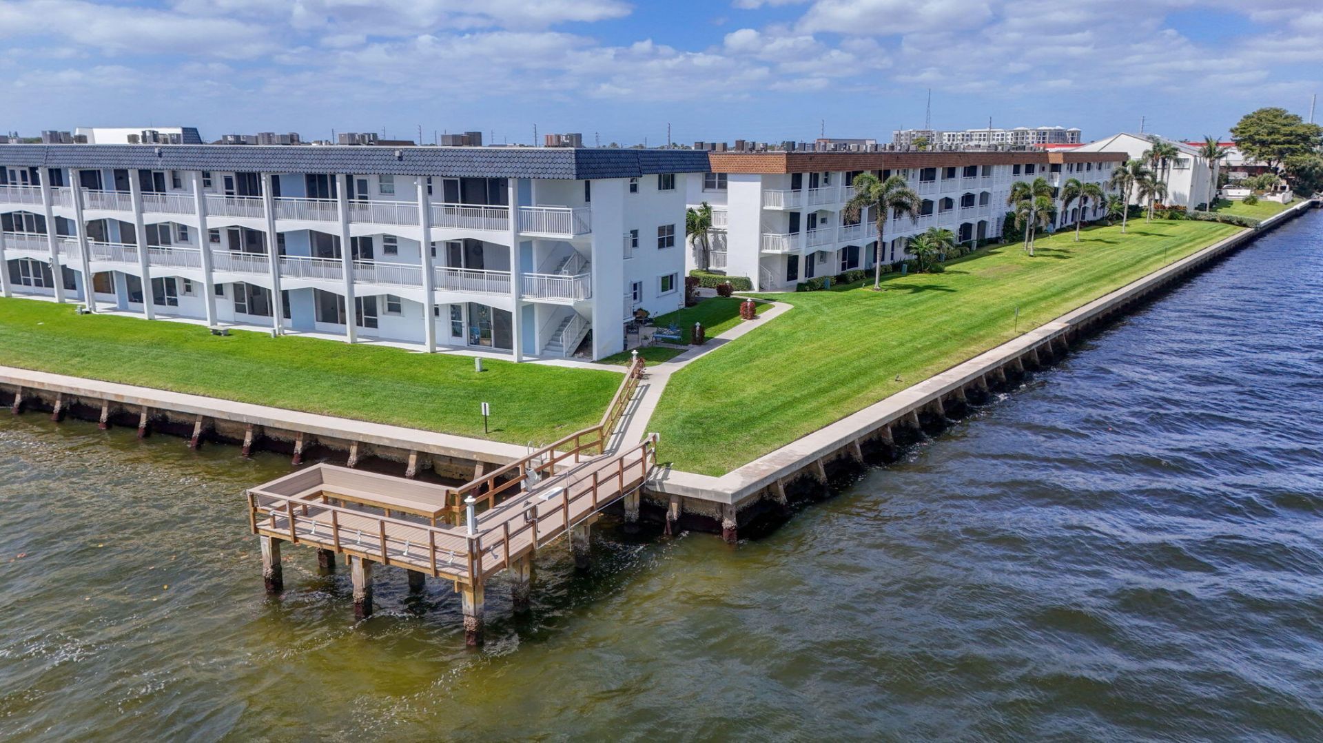 111 Shore Court, Unit #206, North Palm Beach, FL 33408 Photo