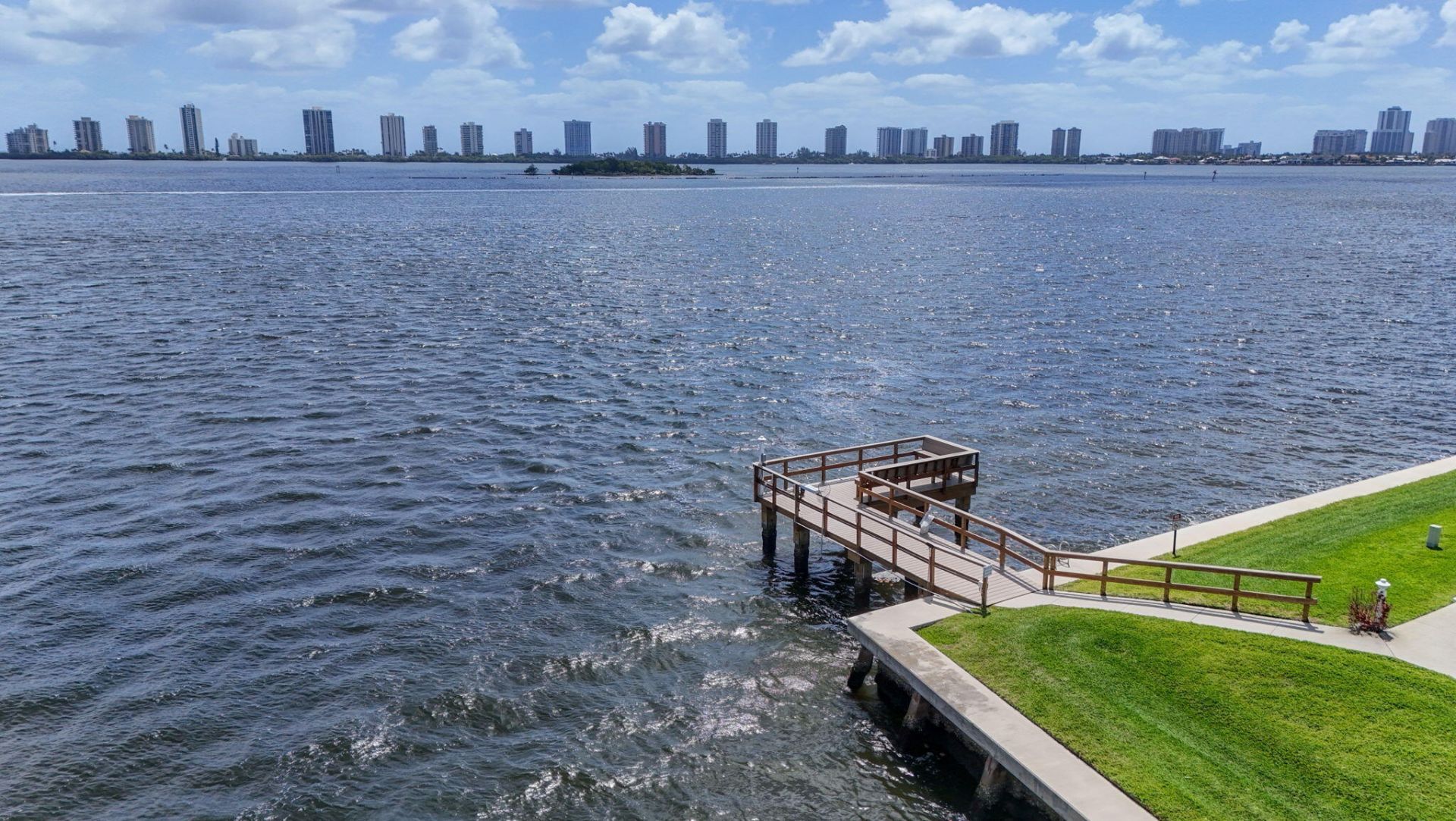 111 Shore Court, Unit #206, North Palm Beach, FL 33408 Photo