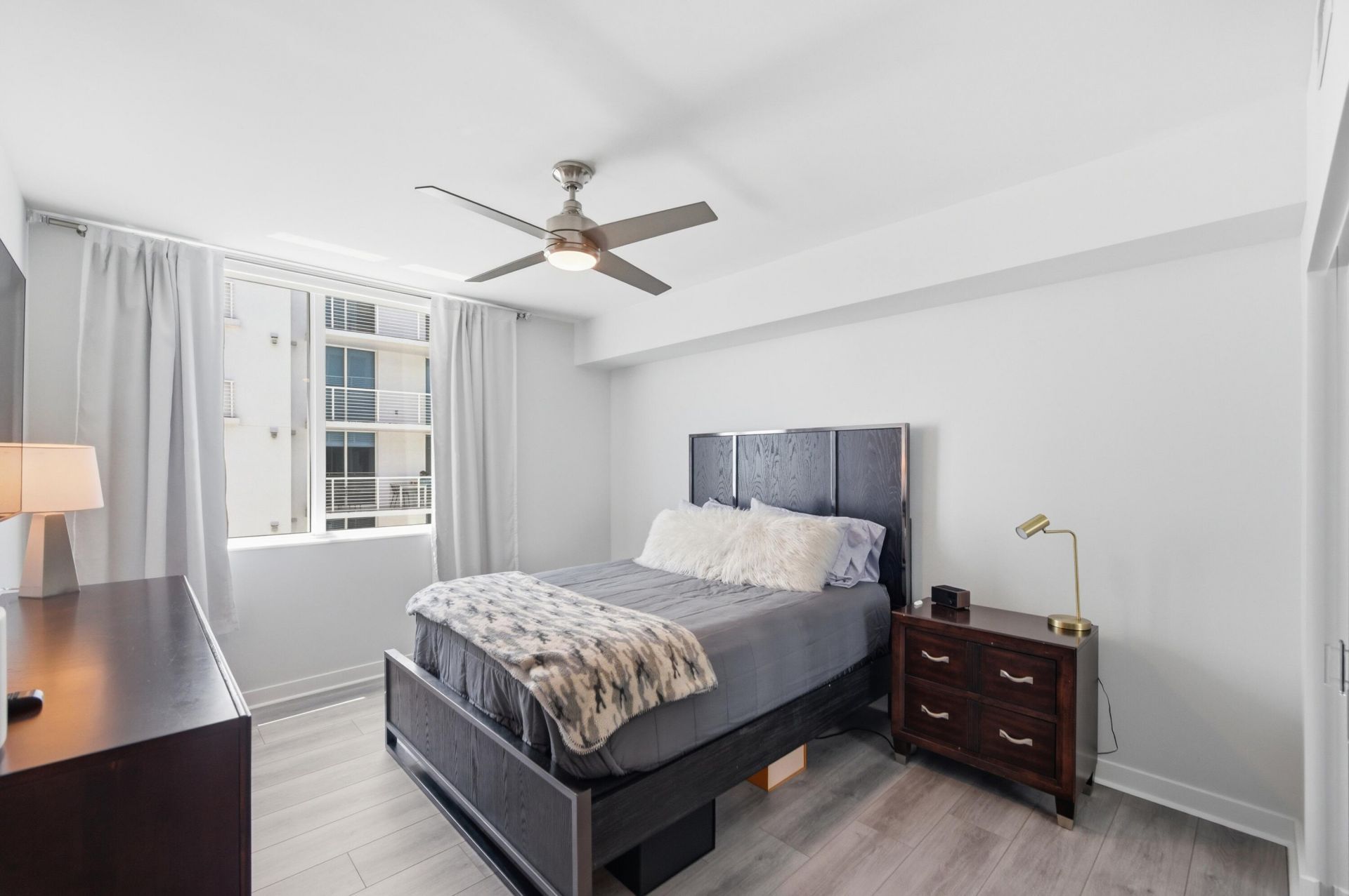 2831 N Ocean Boulevard, Unit 1005n, Fort Lauderdale, FL 33308 Photo