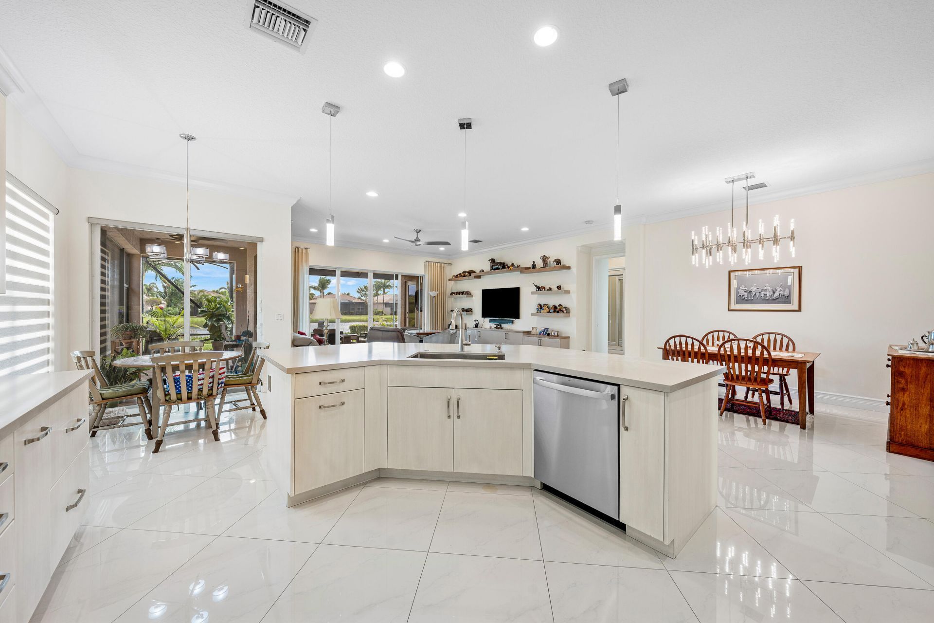 8196 Mount Thor Lane, Boynton Beach, FL 33473 Photo