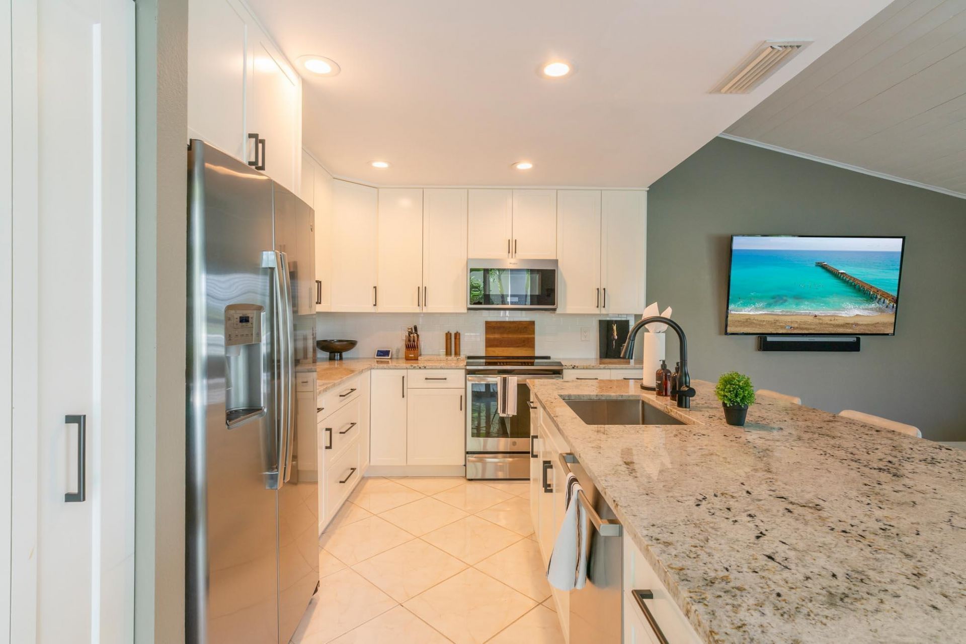 16 Windsor Lane, Palm Beach Gardens, FL 33418 Photo