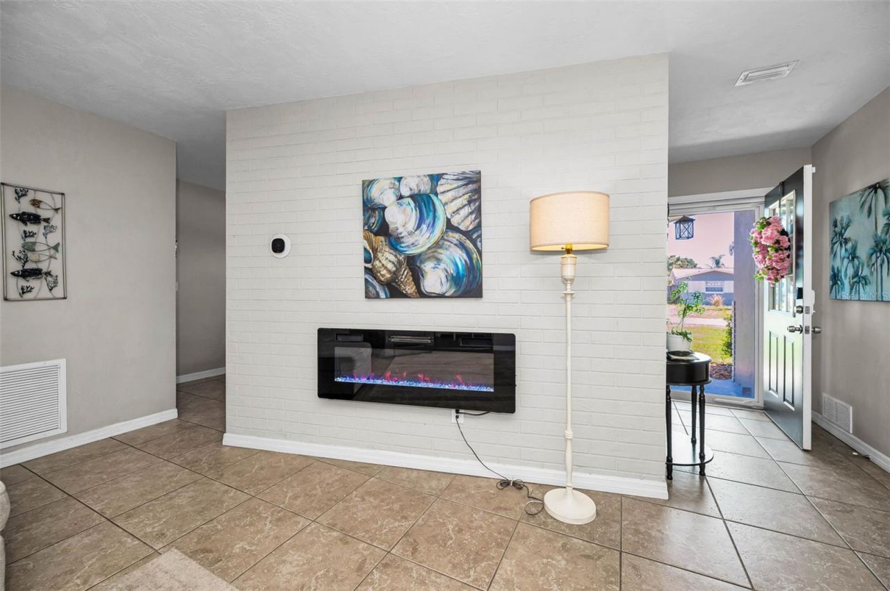 29752 69th Way N, Clearwater, FL 33761 Photo