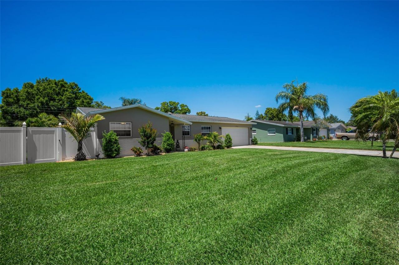 29752 69th Way N, Clearwater, FL 33761 Photo