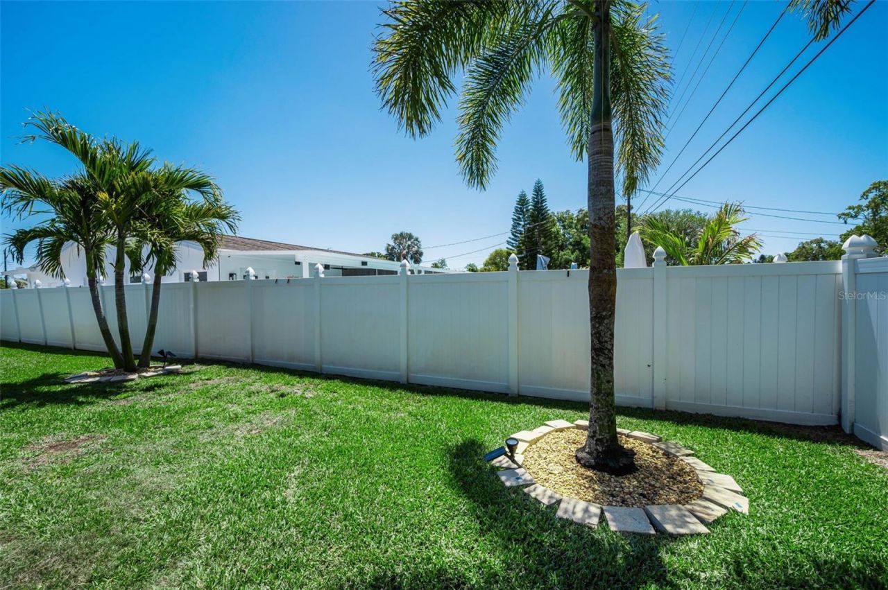 29752 69th Way N, Clearwater, FL 33761 Photo