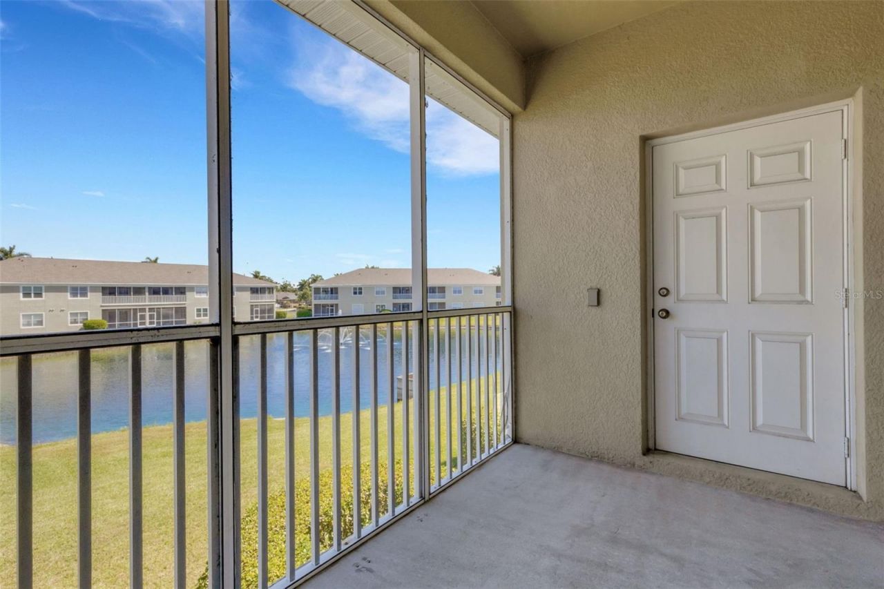 5328 Mang Place, Unit 1305, Sarasota, FL 34238 Photo