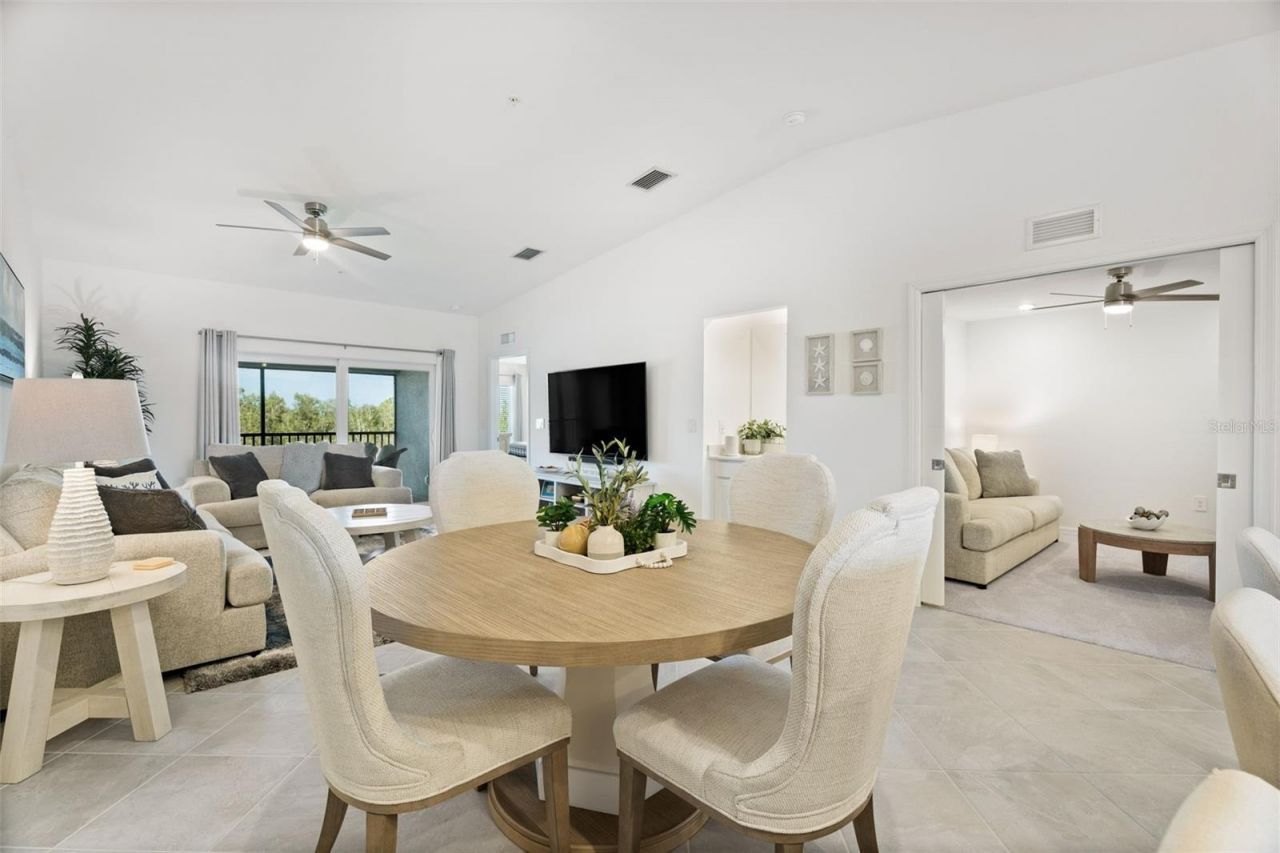 14241 Heritage Landing Boulevard, Unit 1827, Punta Gorda, FL 33955 Photo