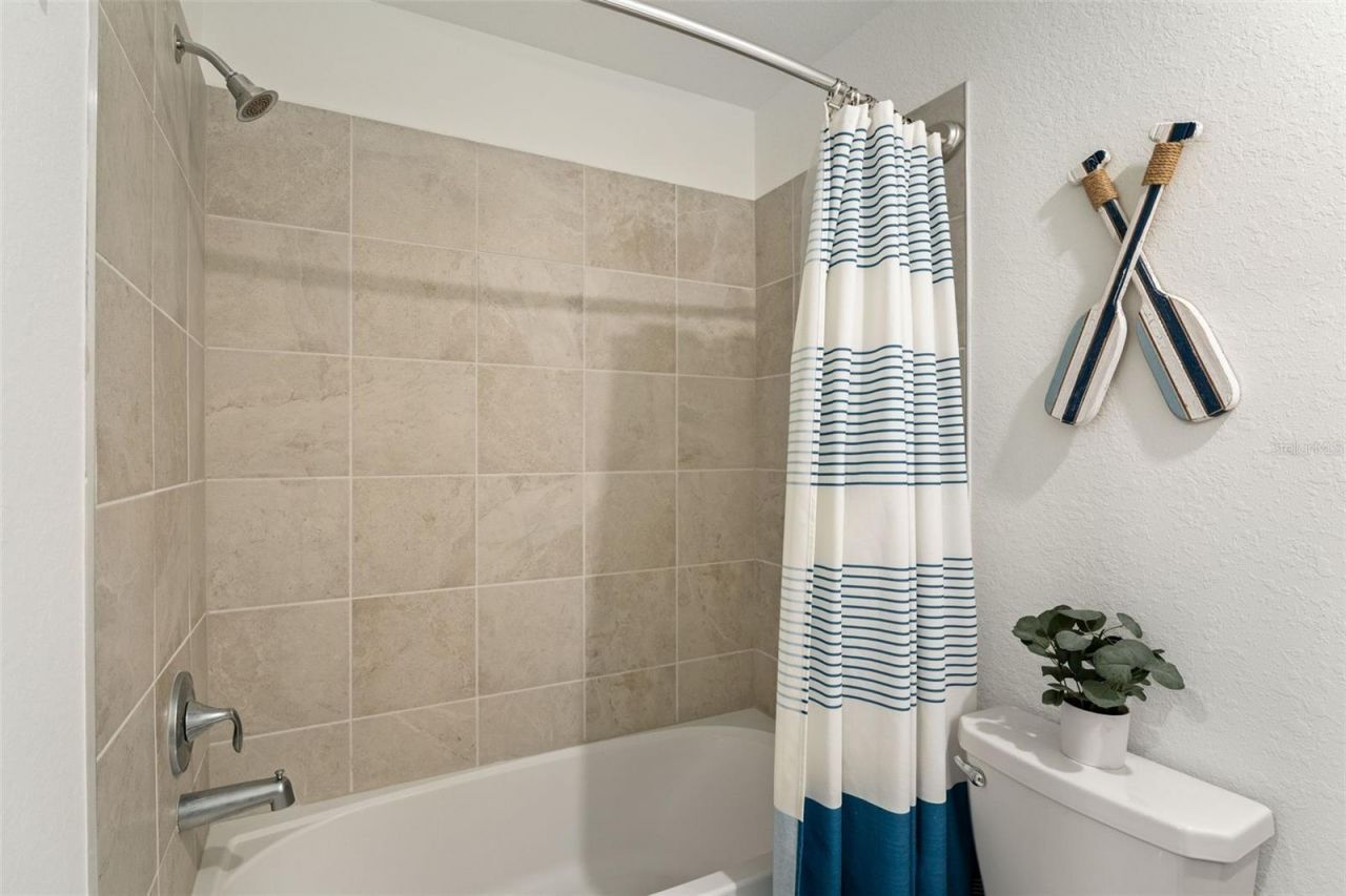 14241 Heritage Landing Boulevard, Unit 1827, Punta Gorda, FL 33955 Photo