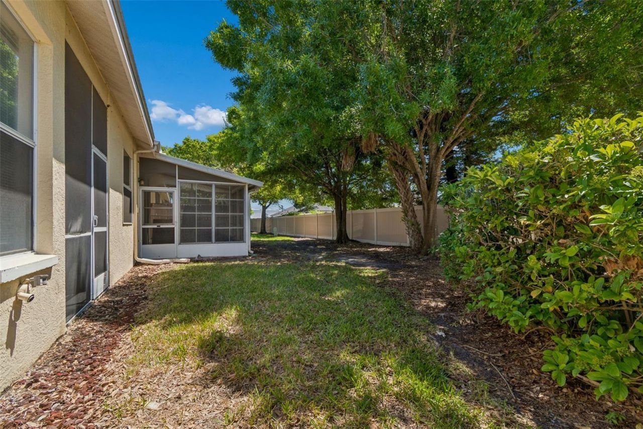 1050 Starkey Rd , Unit 207, Largo, FL 33771 Photo