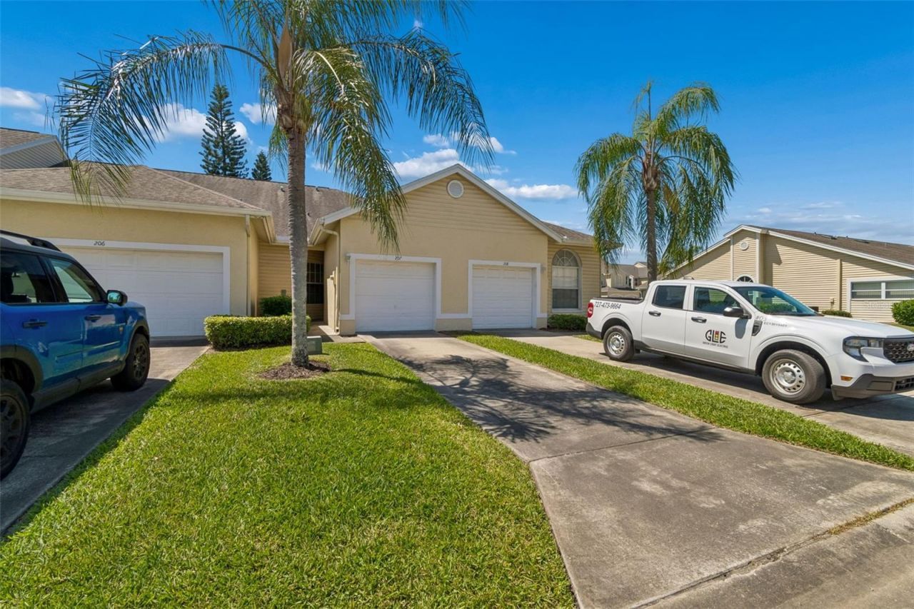 1050 Starkey Rd , Unit 207, Largo, FL 33771 Photo