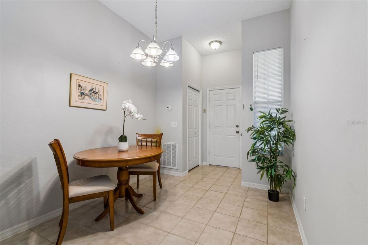 1050 Starkey Rd , Unit 207, Largo, FL 33771 Photo