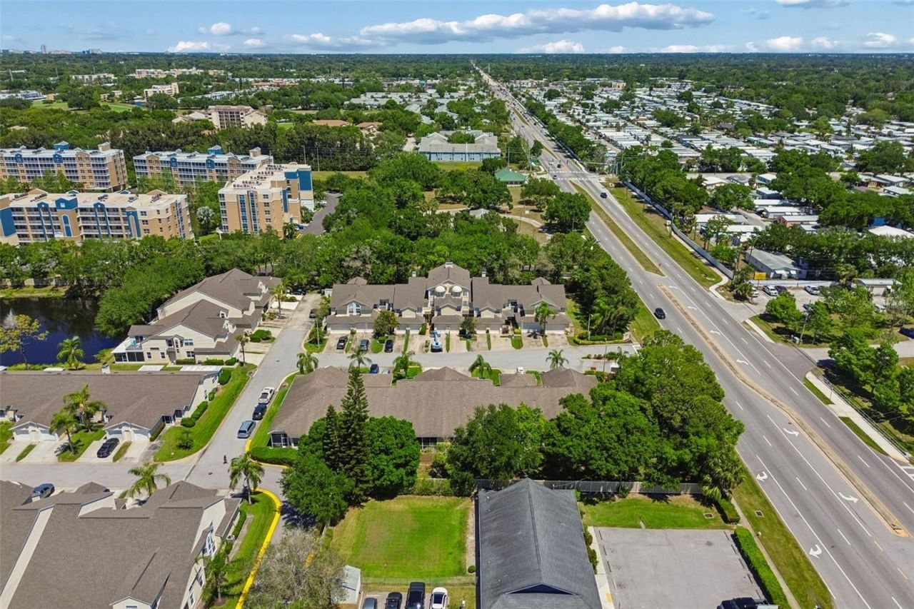 1050 Starkey Rd , Unit 207, Largo, FL 33771 Photo