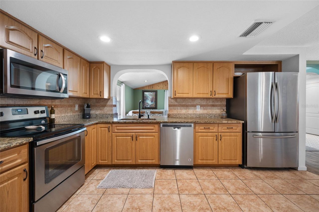 5130 Victoria Lane, Holiday, FL 34690 Photo