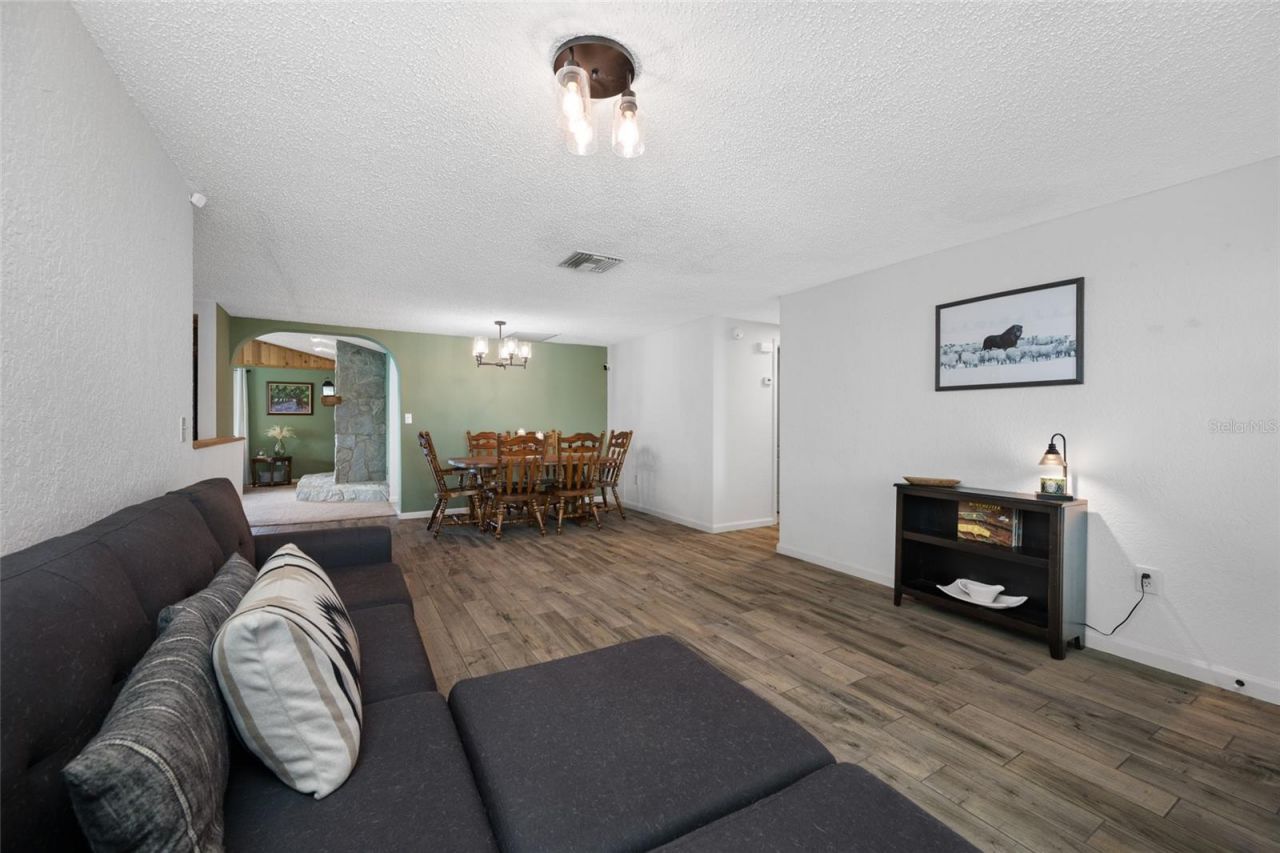 5130 Victoria Lane, Holiday, FL 34690 Photo