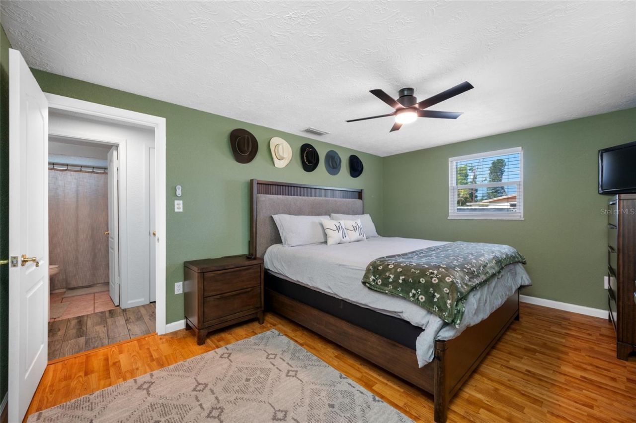 5130 Victoria Lane, Holiday, FL 34690 Photo