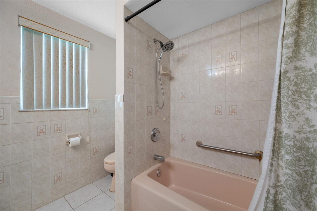 5130 Victoria Lane, Holiday, FL 34690 Photo