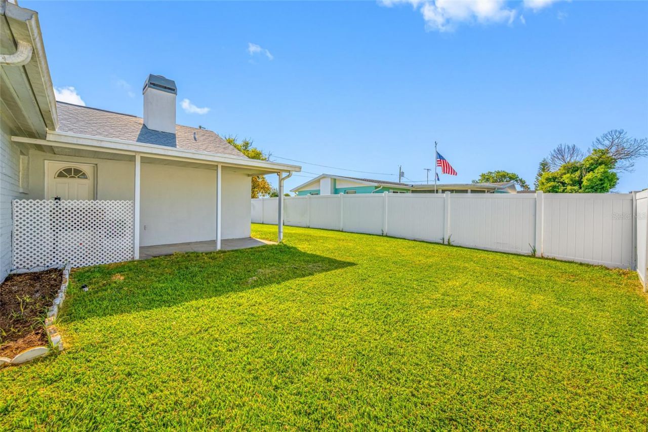 5130 Victoria Lane, Holiday, FL 34690 Photo