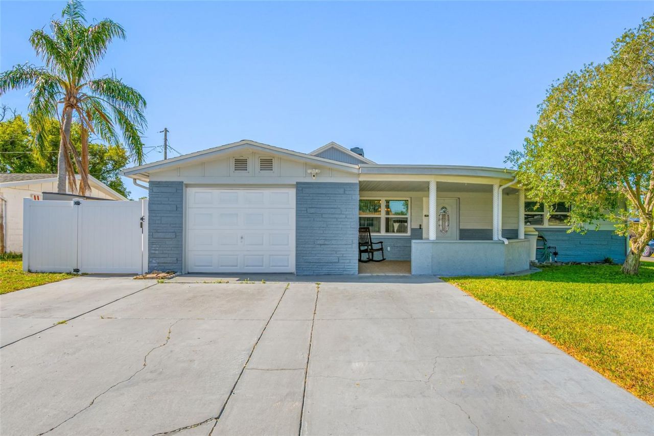 5130 Victoria Lane, Holiday, FL 34690 Photo