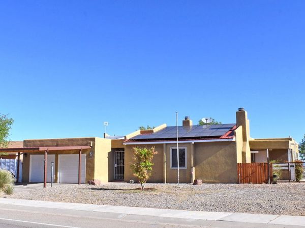 4803 Leon Grande Avenue SE, Albuquerque, NM 87124