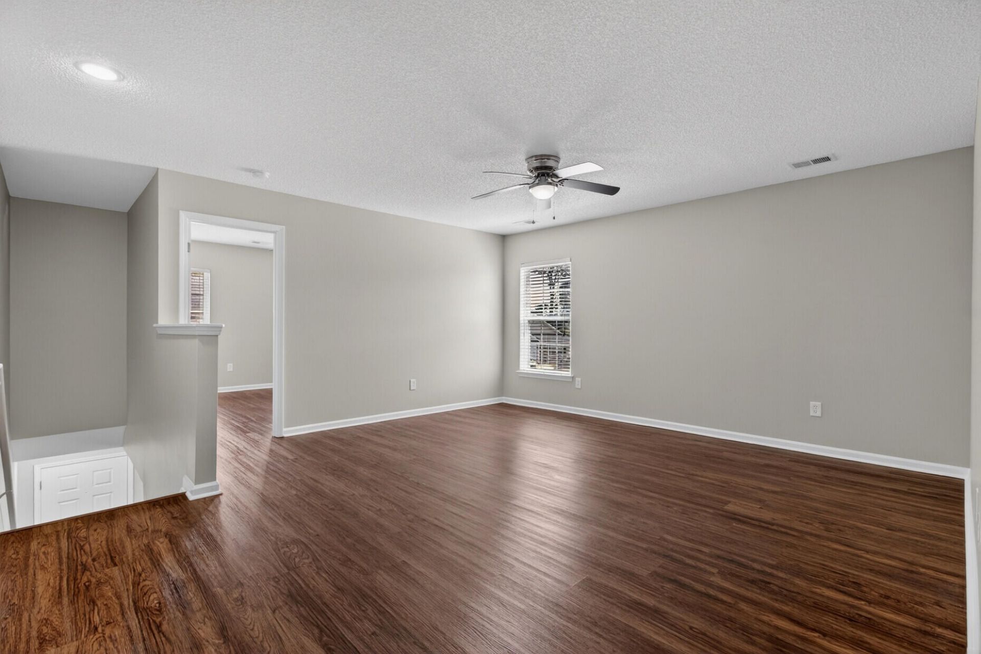 235 Emerald Isle Drive Photo 16