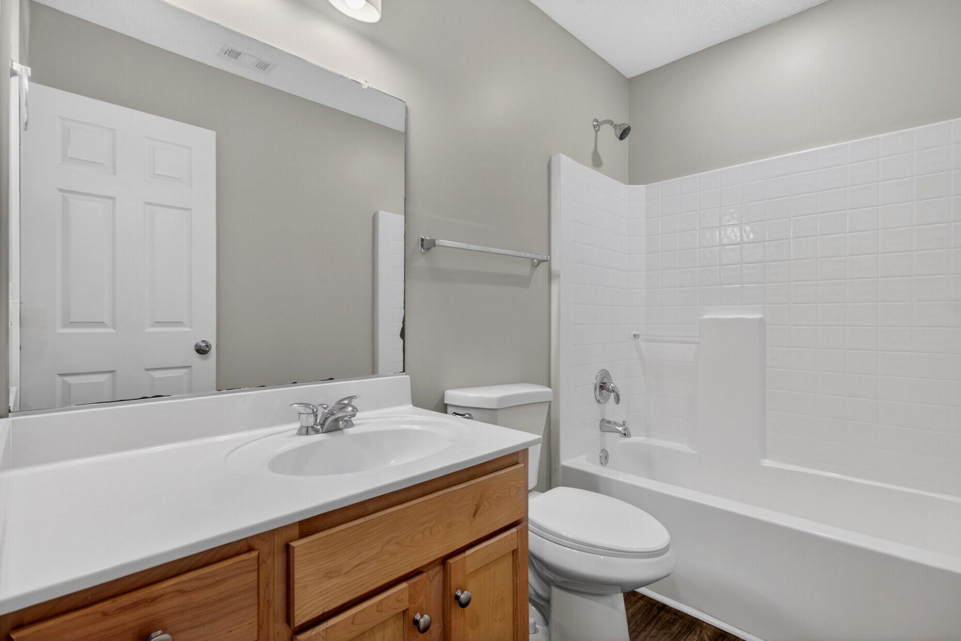 235 Emerald Isle Drive Photo 25