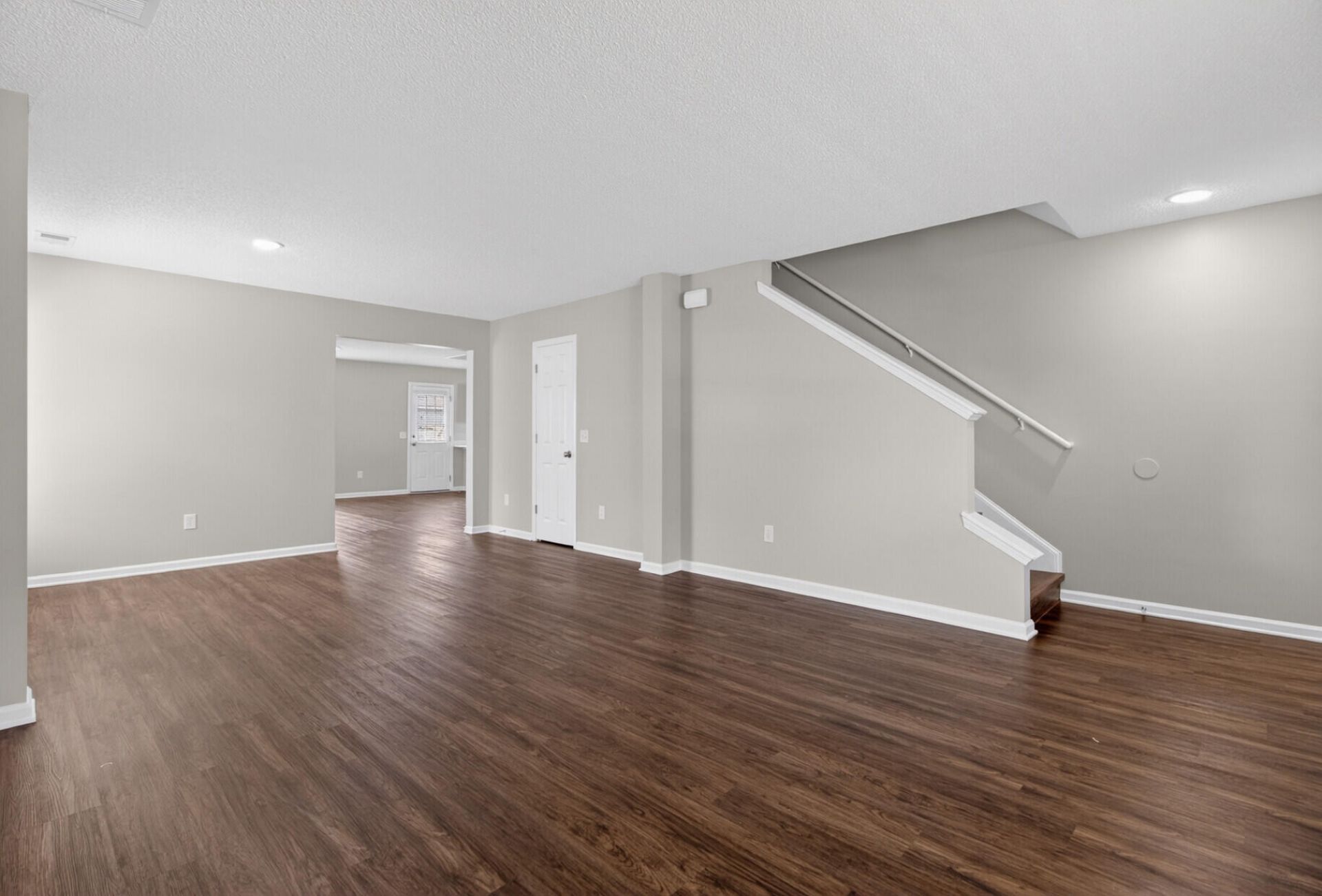 235 Emerald Isle Drive Photo 4