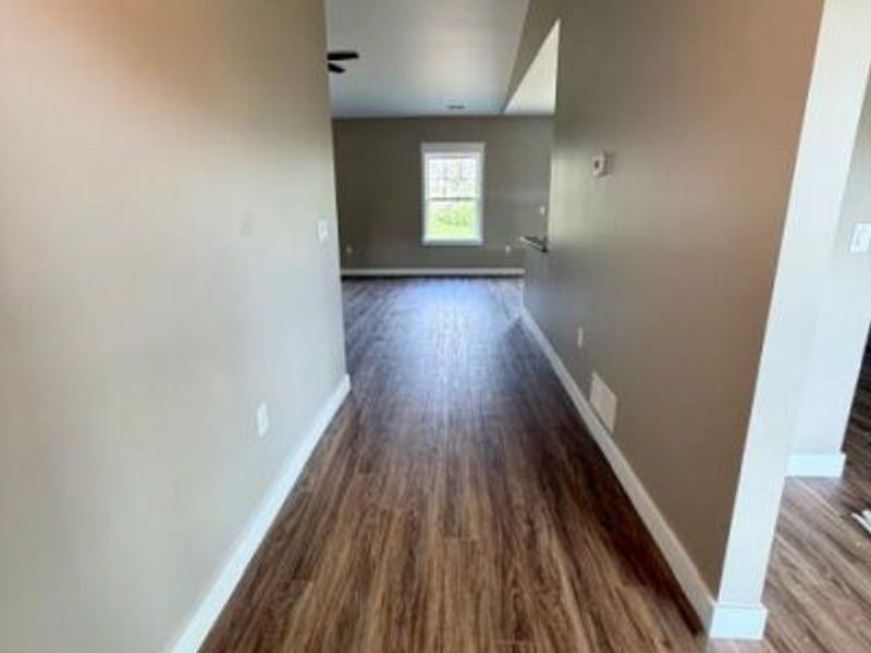 949 Hobart Court , Logan, OH 43138 Photo 13