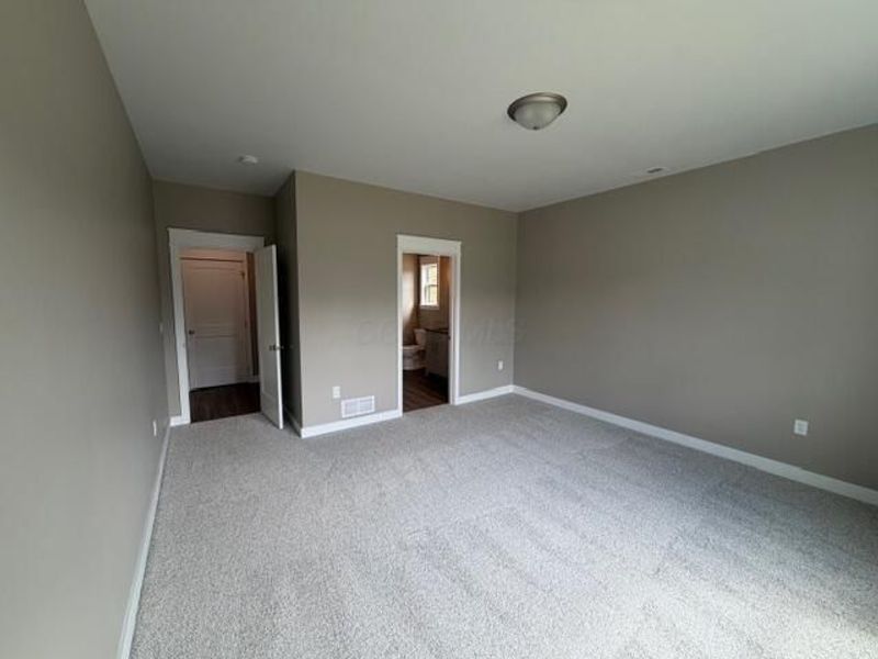 949 Hobart Court , Logan, OH 43138 Photo 16