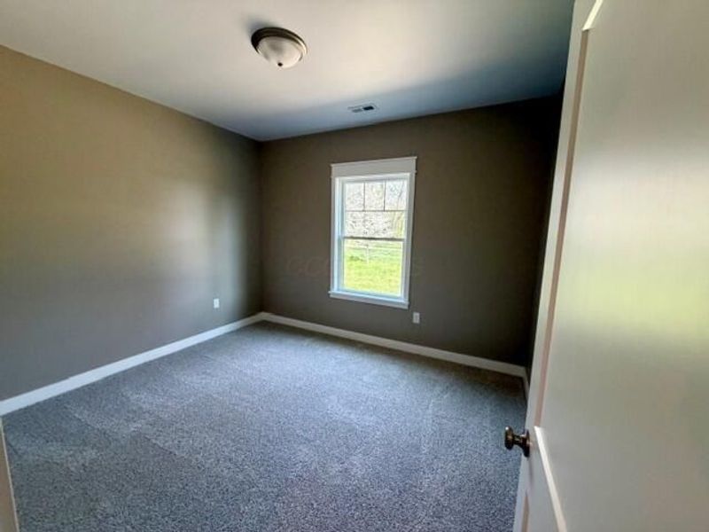 949 Hobart Court , Logan, OH 43138 Photo 25