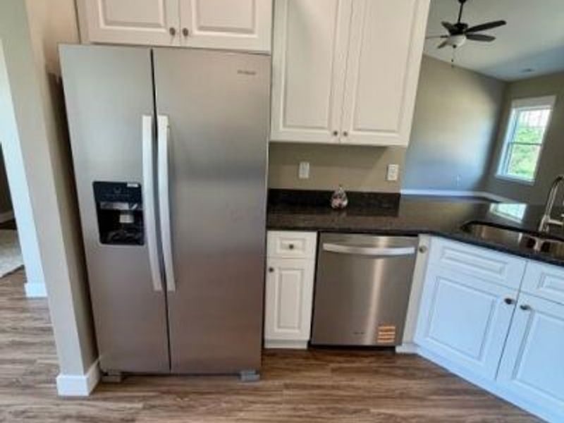 949 Hobart Court , Logan, OH 43138 Photo 5