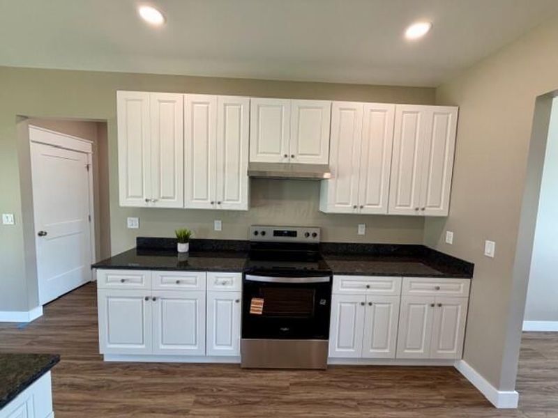 949 Hobart Court , Logan, OH 43138 Photo 6