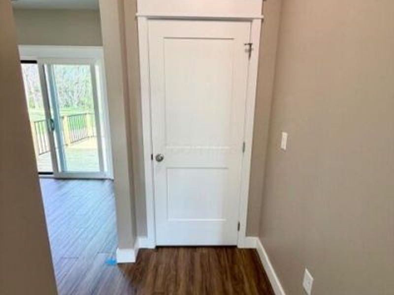 949 Hobart Court , Logan, OH 43138 Photo 8