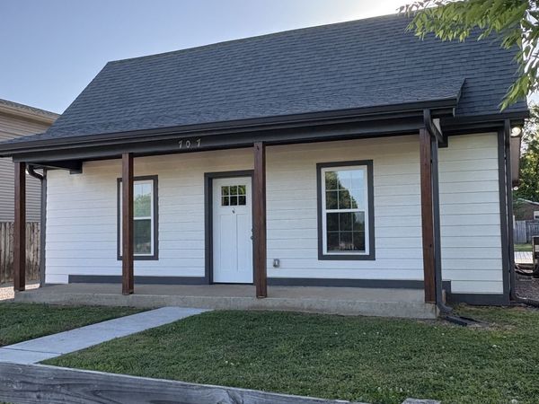 707 N Highland Ave N, Murfreesboro, TN 37130