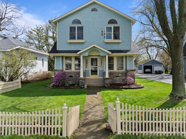 206 Wood St, Walworth, WI 53184
