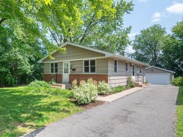 6321 Wilryan Avenue , Edina, MN 55439