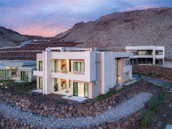 2 Kaya Canyon Way , Unit 16, Henderson, NV 89012