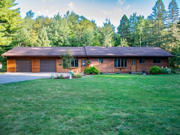 3209 Sherman Park DR, Sault Ste Marie, MI 49783