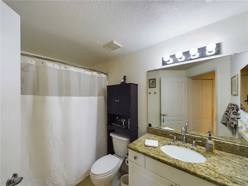 5060 Fairways Circle, Unit F303, Vero Beach, FL 32967 Photo