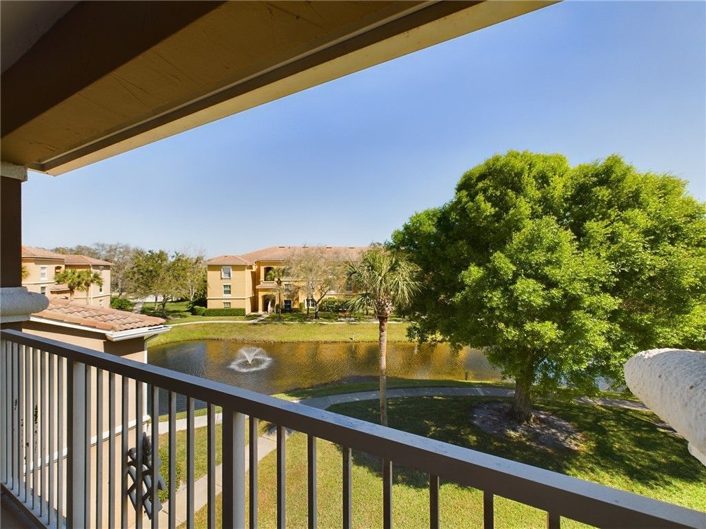 5060 Fairways Circle, Unit F303, Vero Beach, FL 32967 Photo