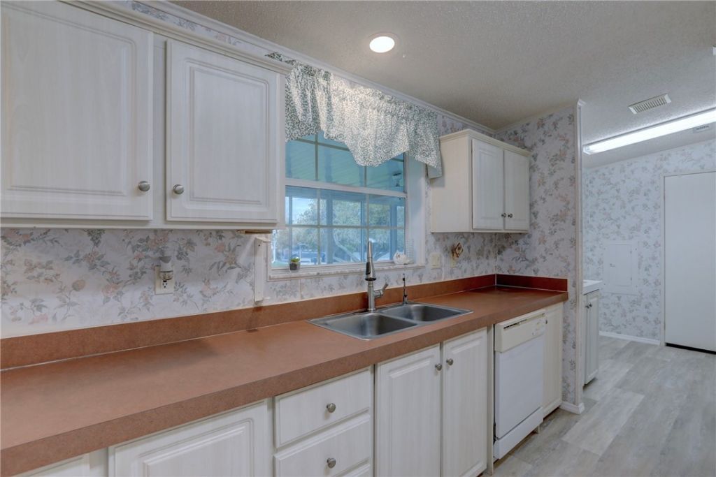 7658 Niantic Avenue, Lot #V4, Micco, FL 32976 Photo