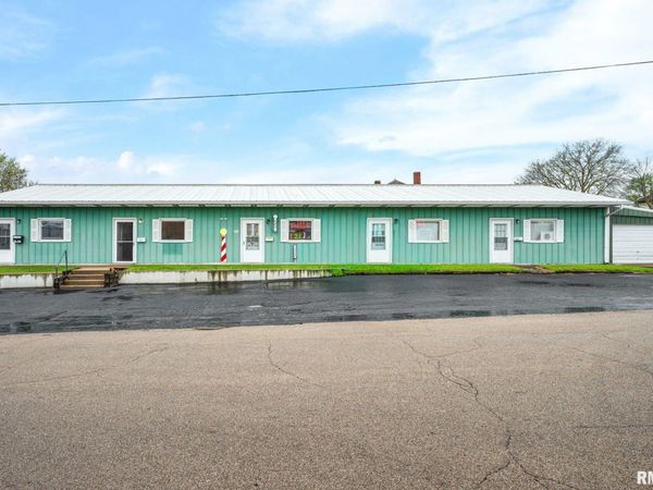 314 W ASH Street, Chillicothe, IL 61523