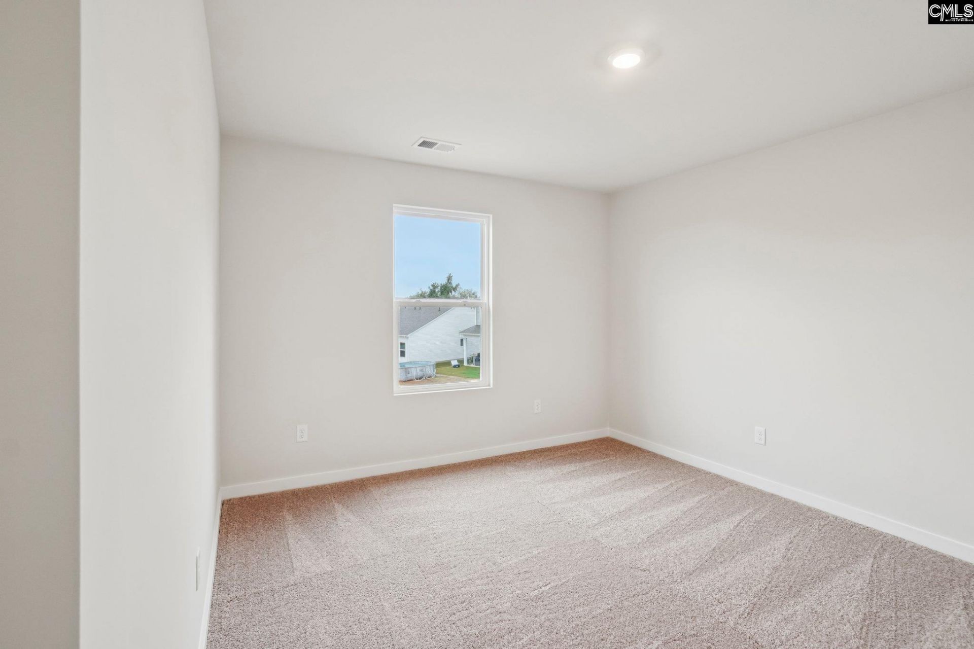 2008 Crimson Glow Court Photo 16