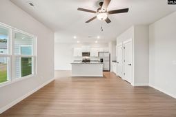 2008 Crimson Glow Court photo 4