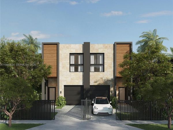 2768 SW 33rd Ave, Miami, FL 33133