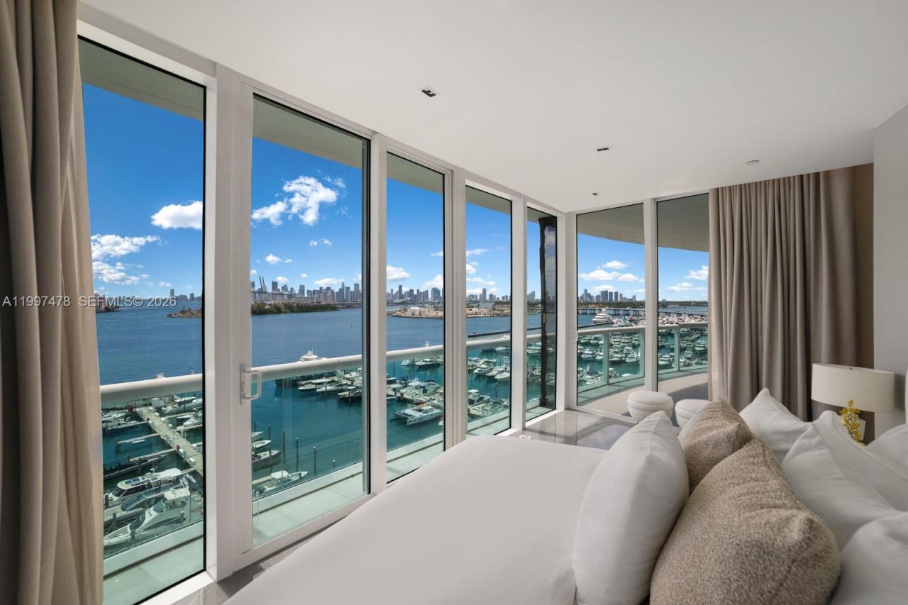 1000 S Pointe Dr, Unit 901, Miami Beach, FL 33139 Photo
