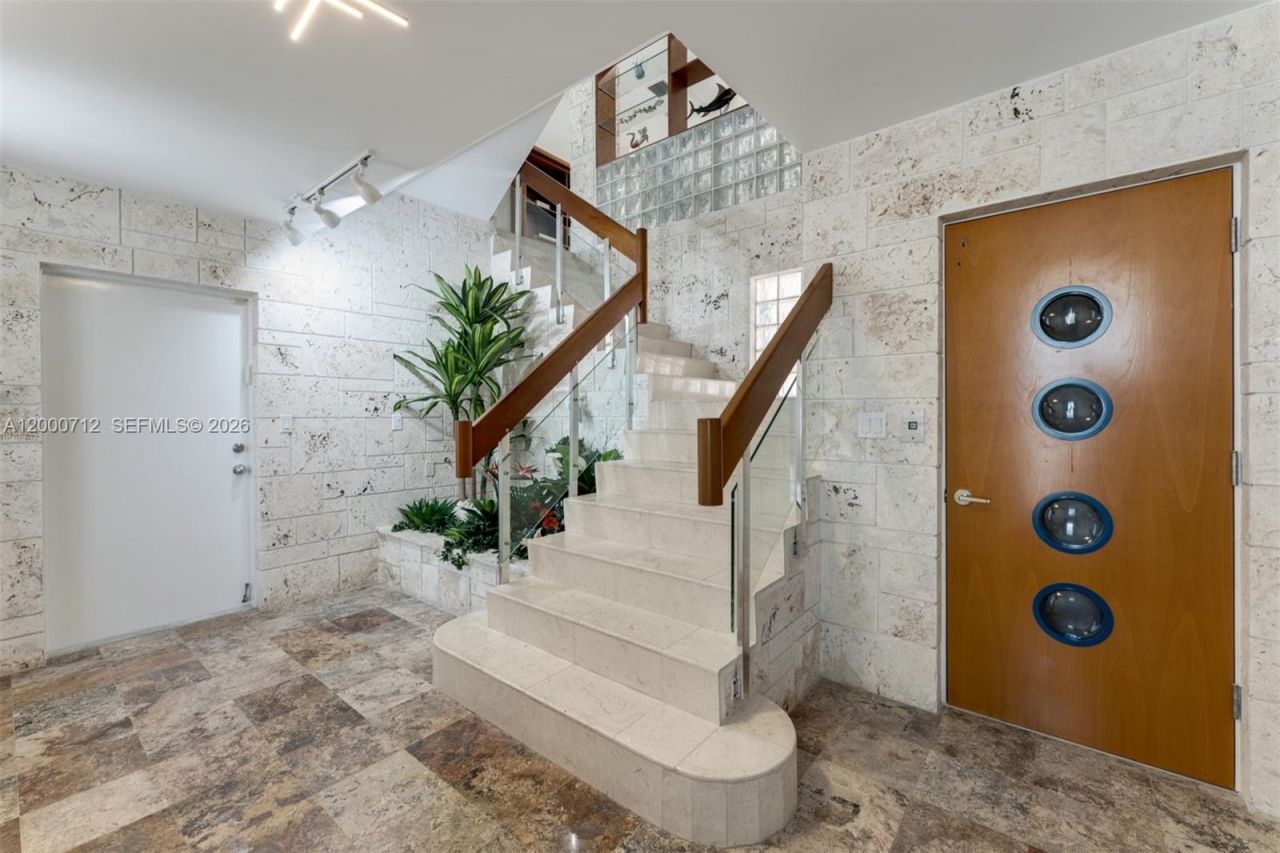 137 Sapodilla Dr , Islamorada, FL 33036 Photo